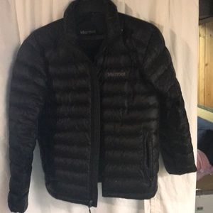 Adult men’s small marmot lightweight down coat